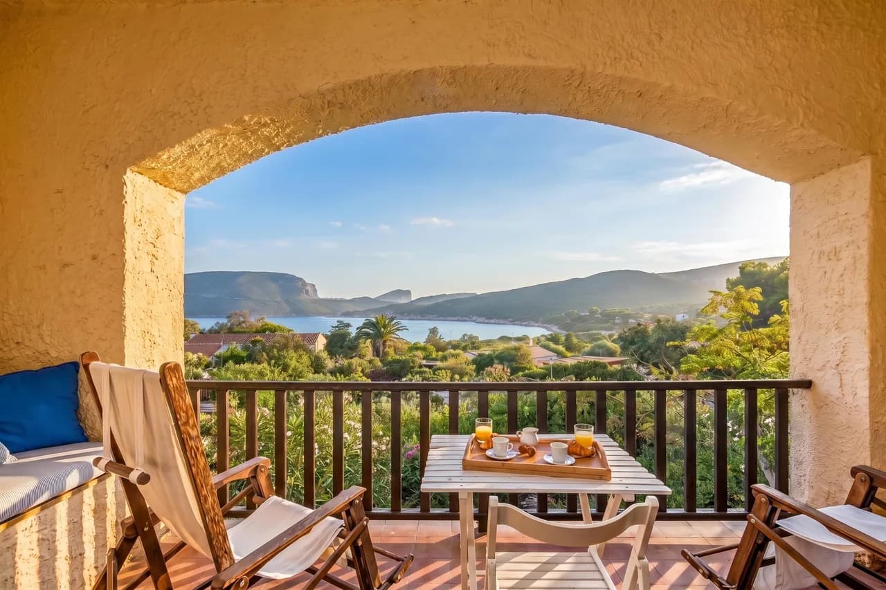 Seafront Villa in Alghero, Sardinia