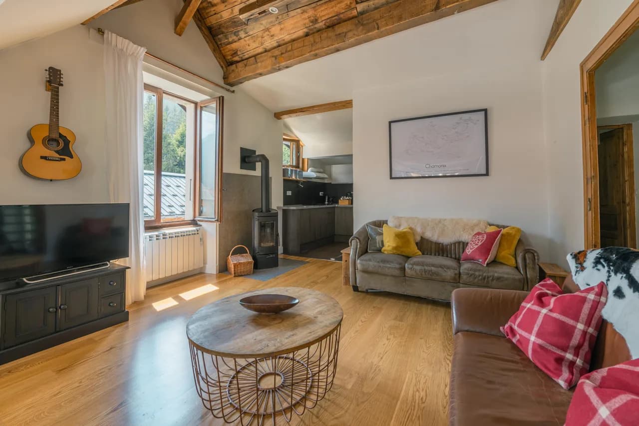 Charming Alpine Chalet in Argentière Chamonix photo 2