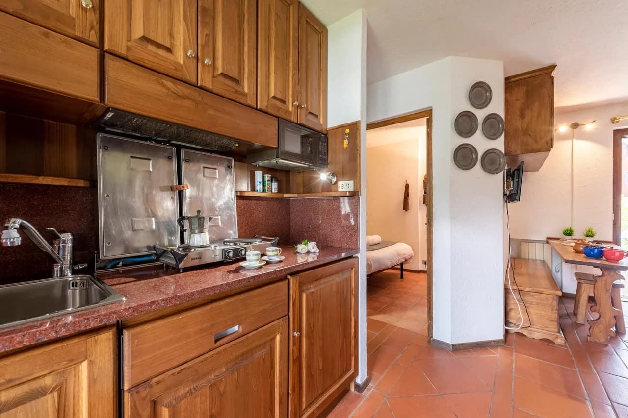 Cozy Apartment with Garden in Courmayeur photo 4