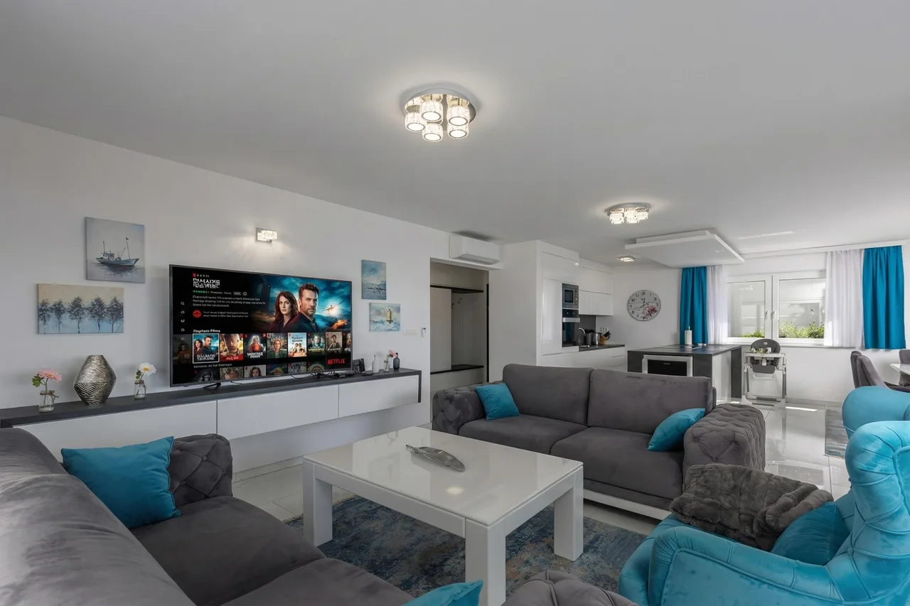Sea View Apartment in Crikvenica, Primorje-Gorski Kotar, Croatia photo 3