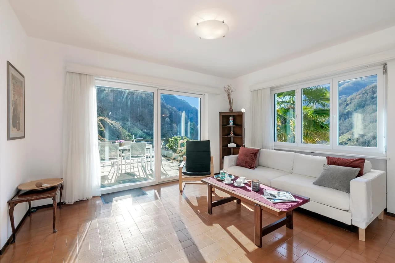 Scenic Riverfront Apartment in Ticino photo 3