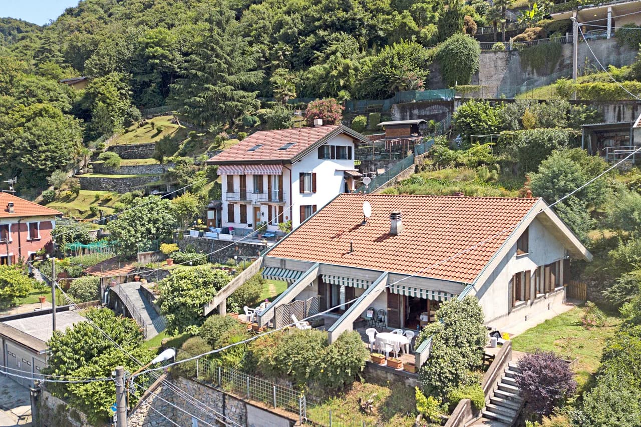 Apt. Giulia: Sunny Terrace and Lake View in Laveno photo 2