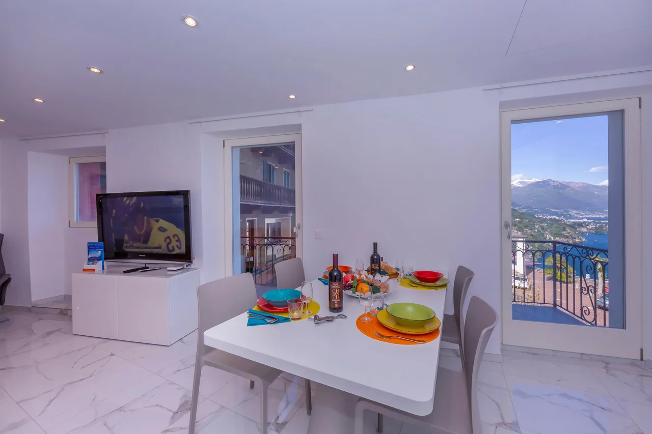 Colorful Terrace Apartment in Ticino photo 5