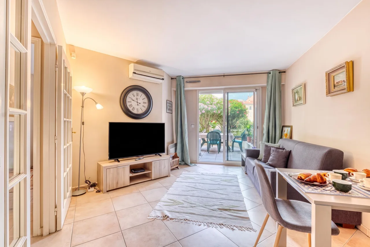 Seaside Retreat Apartment in Provence Alpes Cote Dazur photo 3