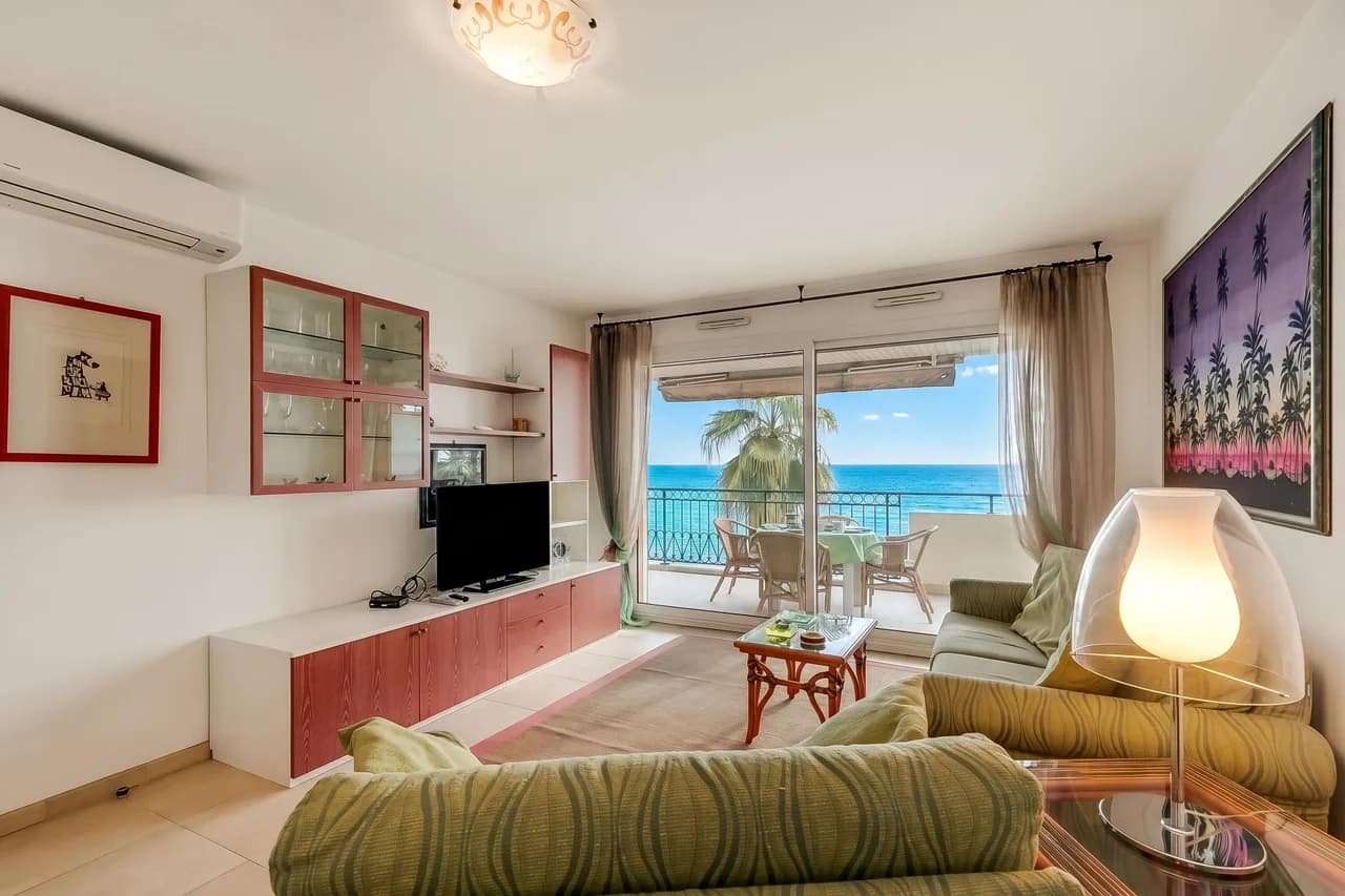 Sea View Apartment in Provence Alpes Cote Dazur photo 4