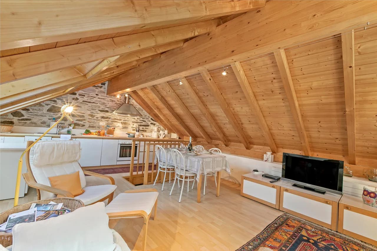 Charming Rustic Chalet in Verzasca Valley, Ticino photo 2