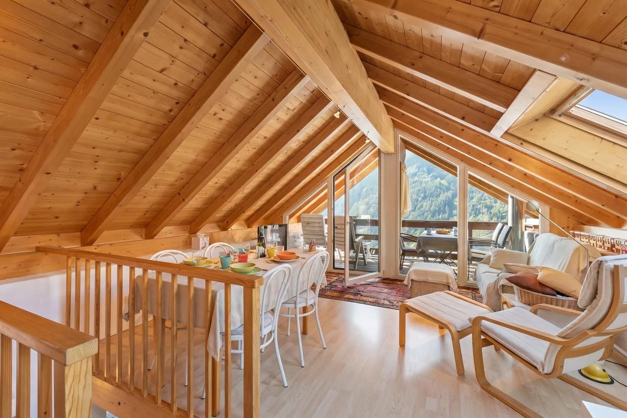 Charming Rustic Chalet in Verzasca Valley, Ticino photo 4