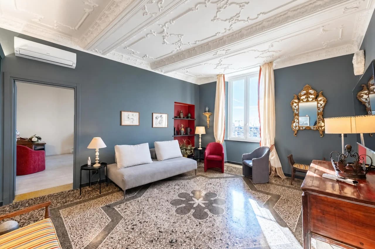 Waterfront Luxury Apartment in Genova photo 2