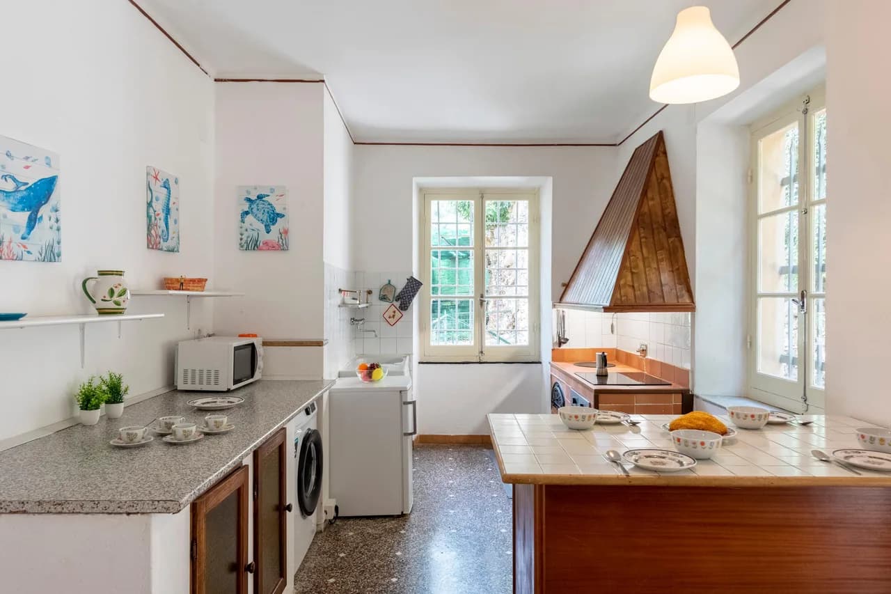 Basilico House In Mulinetti - 10min walk from Beaches photo 4