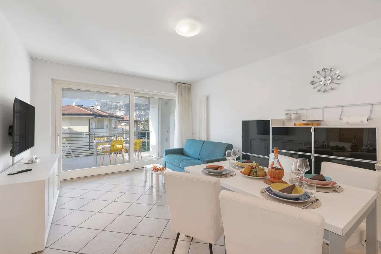 Torbolino - Apt with Balcony. Pool & Views photo 5