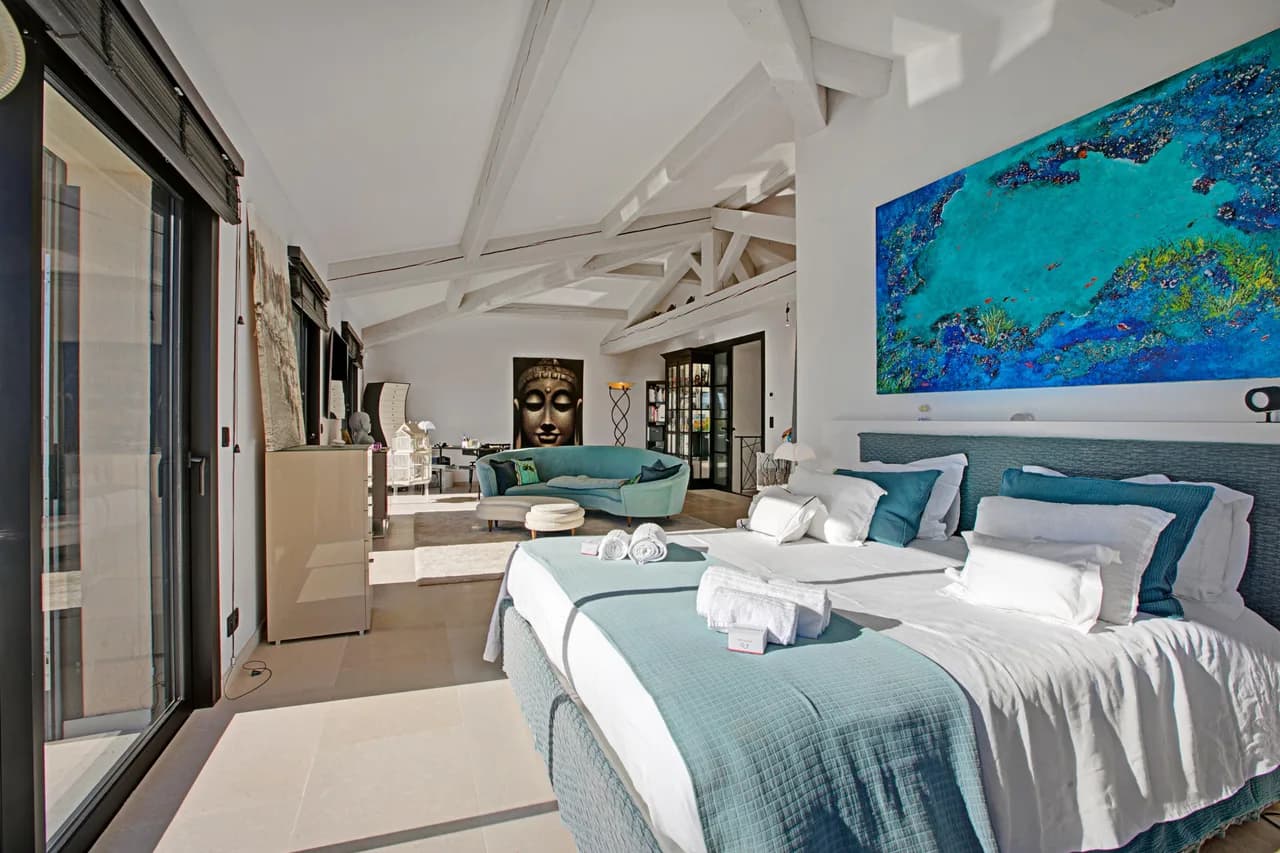 Villa Bayugita With Master Bedroom photo 5