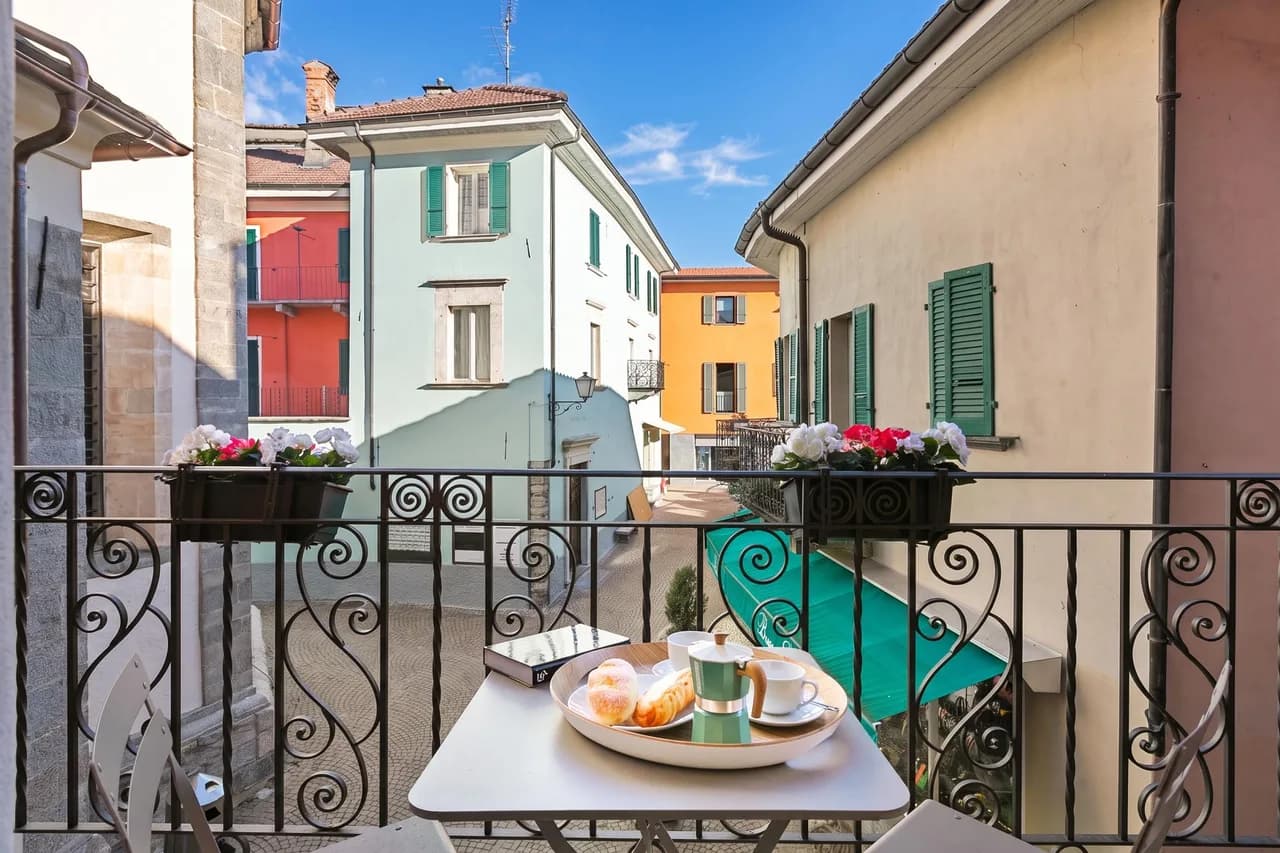 Modern Apartment with Scenic Views in Ticino photo 2