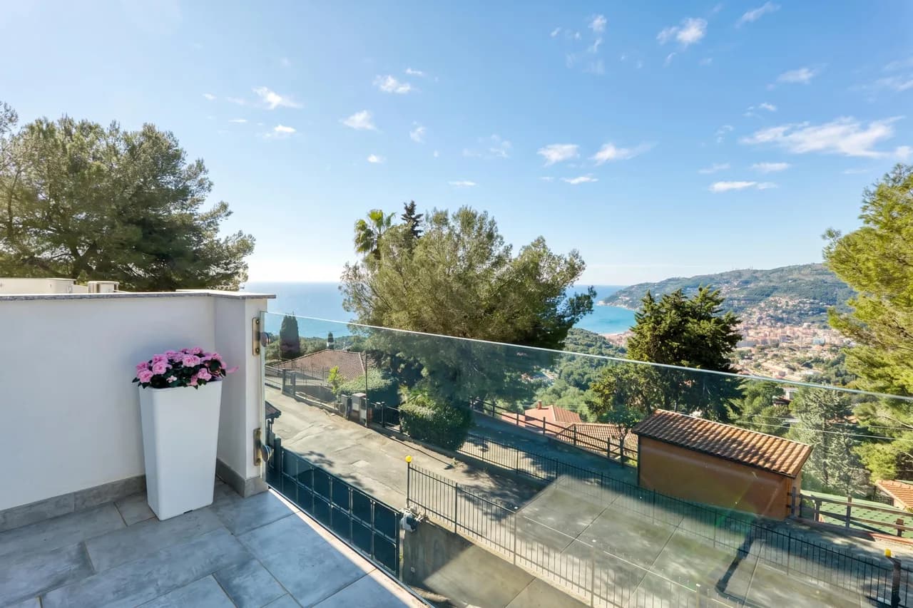 Miramare 1 LUX - Total Sea View photo 4