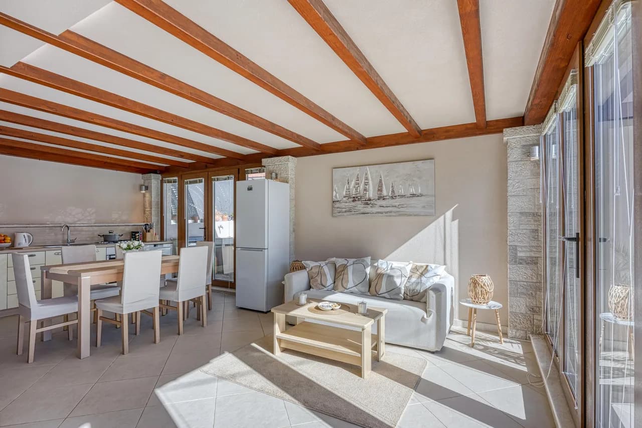 Terrace Vacation Home in Vinkuran, Istria, Croatia photo 3