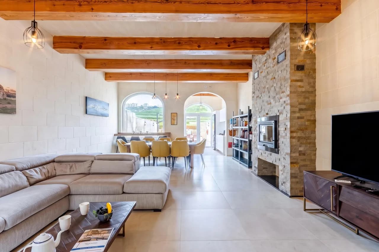 Solaris Gozitan Villa With Pool photo 4