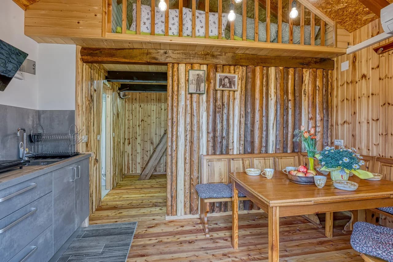 Wooden Chalet Retreat in Kal nad Kanalom photo 3