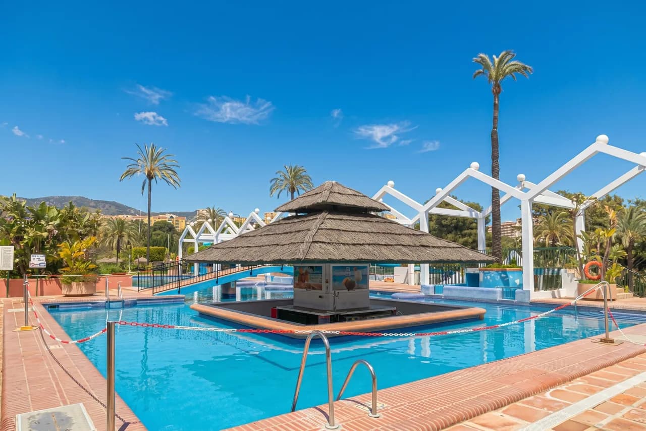 Benalbeach With Pools And Seaview photo 2