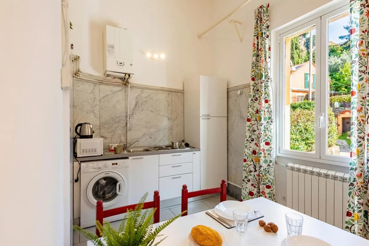 Apartment Vernazzola In Genova photo 4