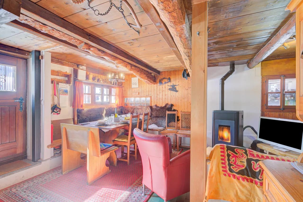 Rustic Chalet in Bosco Gurin, Ticino