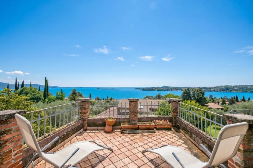 Teseo House | Lake View & Terrace