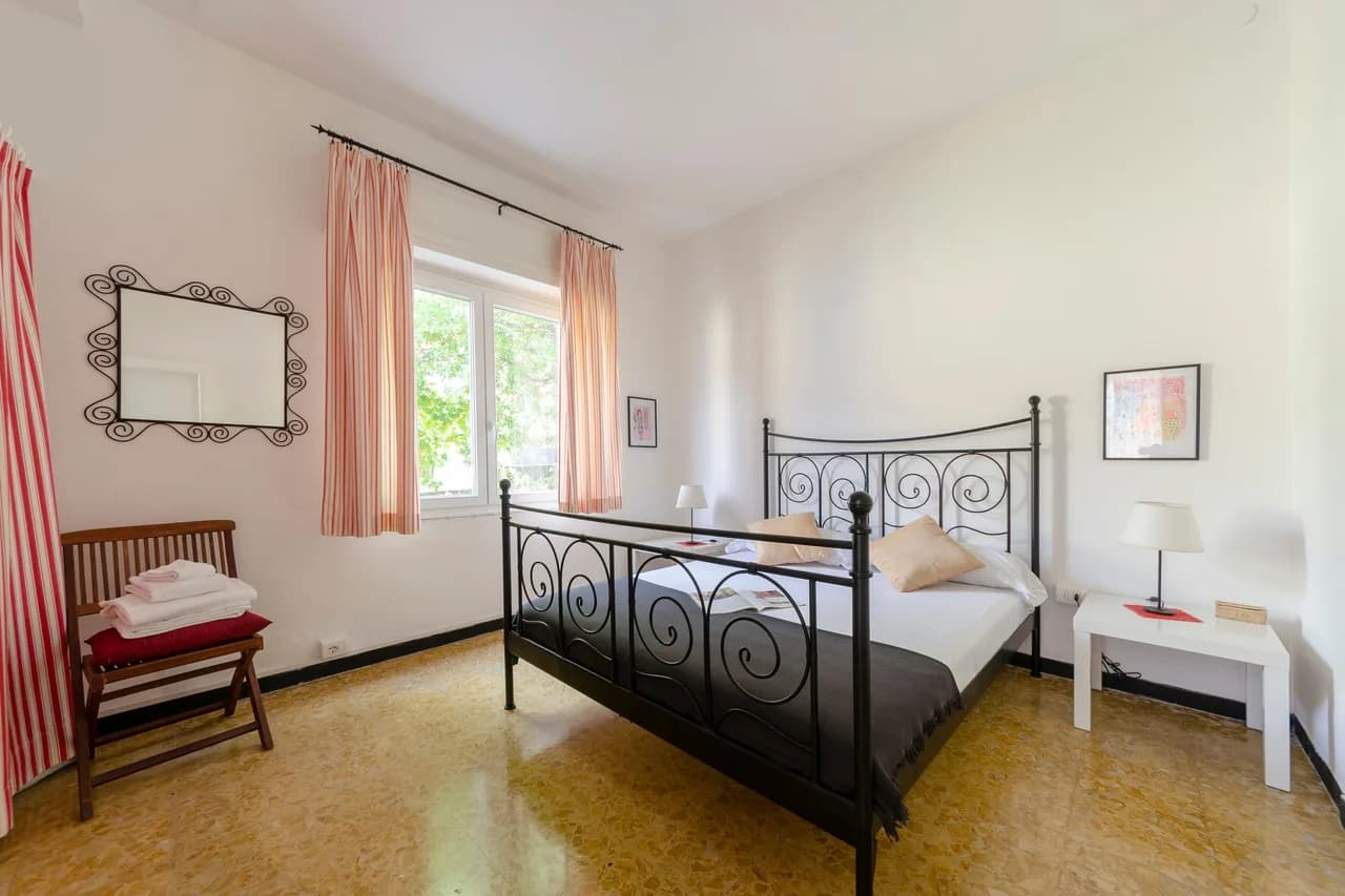 Cozy Seaside Apartment in Monterosso, Liguria, Italy photo 3