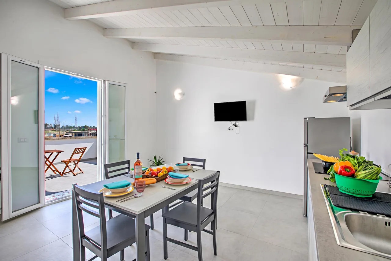 Terrace Apartment with Pool in Galatina photo 3