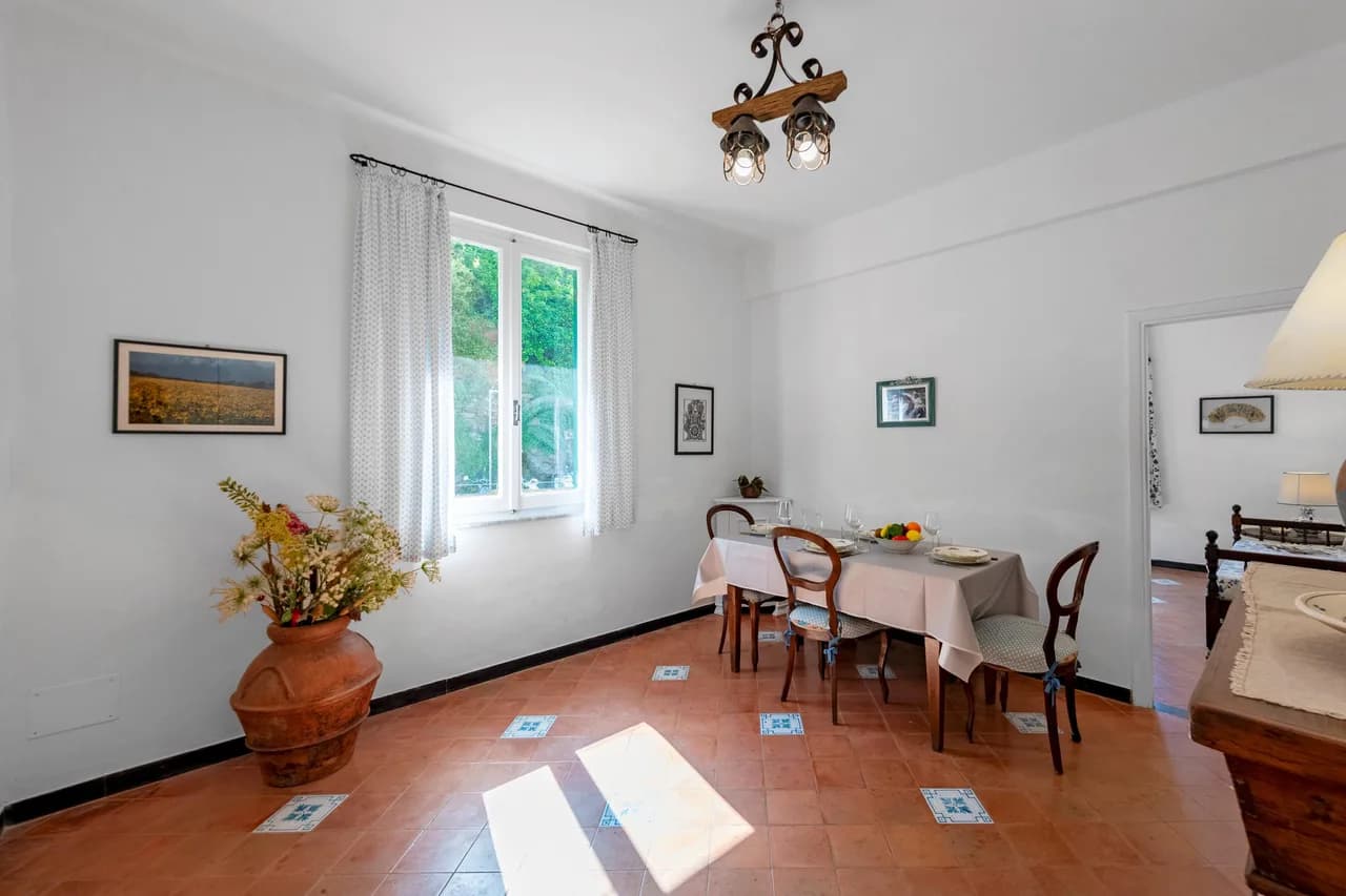 Charming Coastal Apartment in Vernazza photo 3