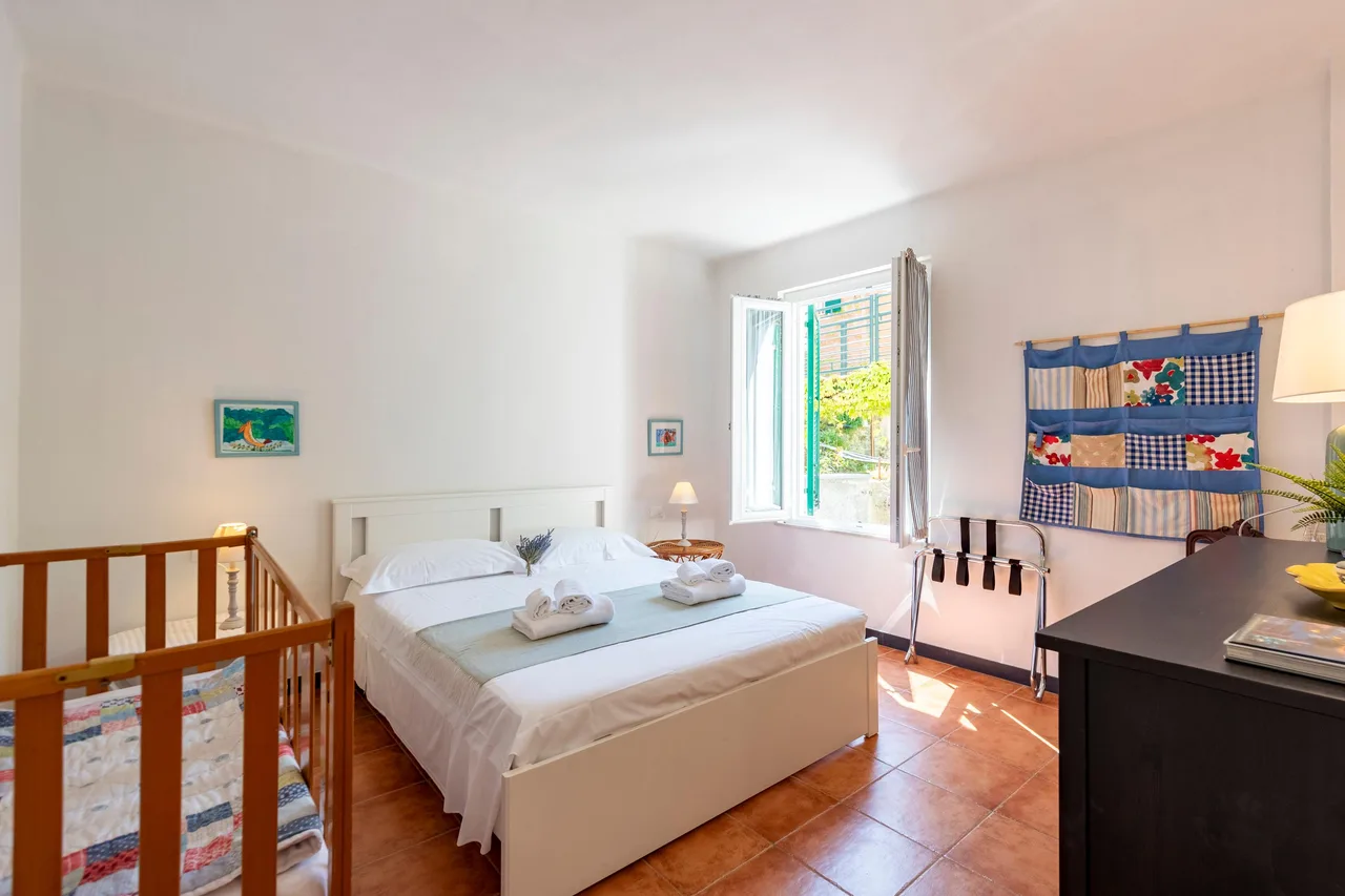 Yard Apartment with Balcony in Vernazza photo 4