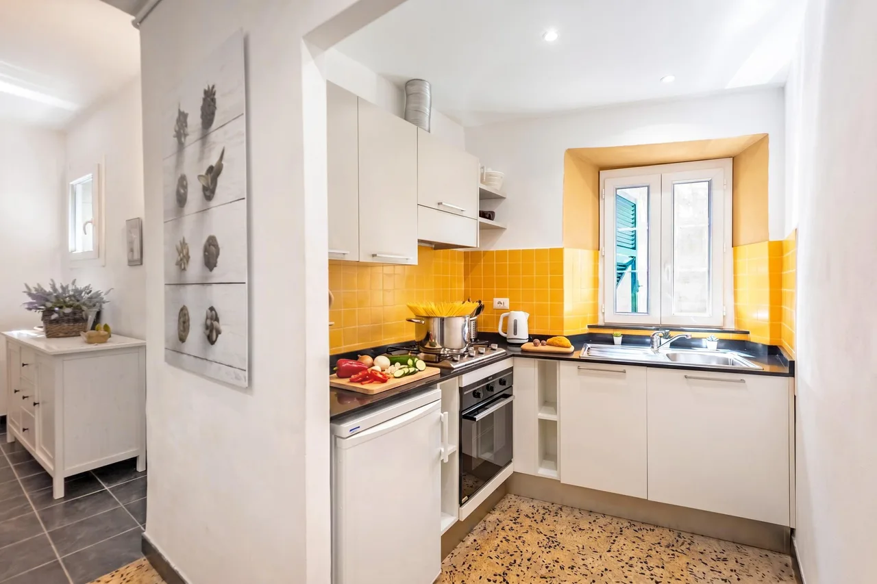 Seaside View Apartment in Vernazza photo 5
