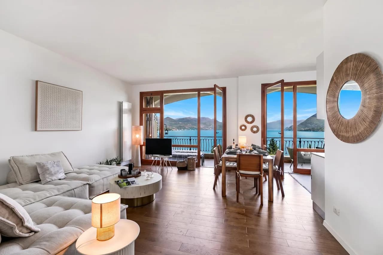 Panoramic Lake View Apartment in Piedmont photo 2