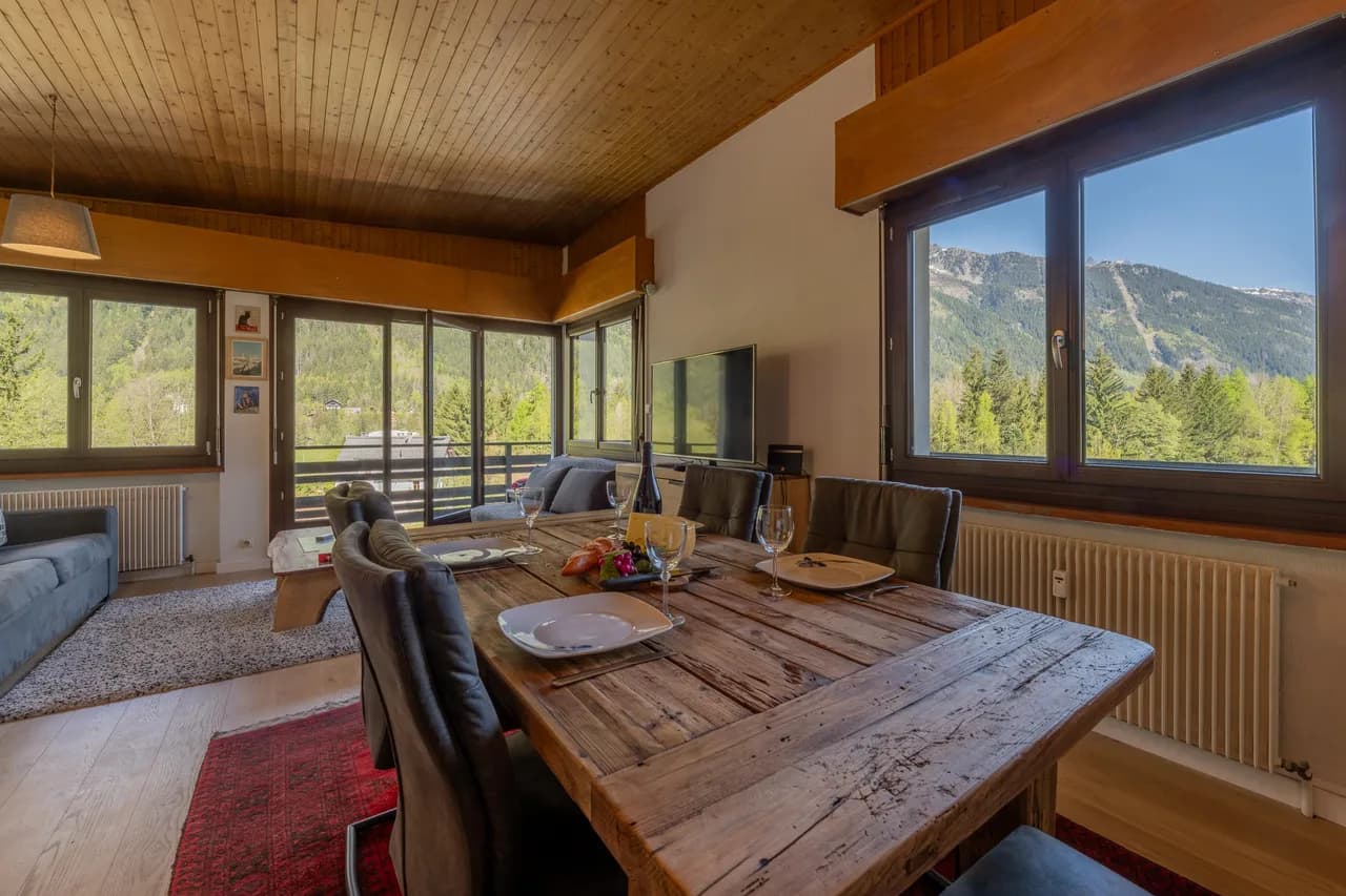 Le Refuge Du Bouchet Authentic Alpine Refuge near Chamonix | Peaceful Escape