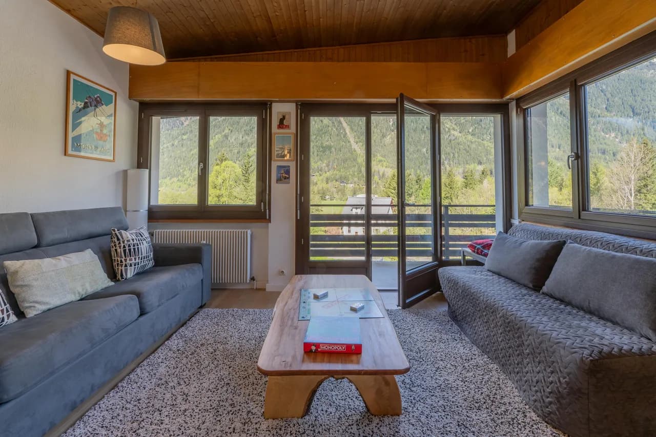 Le Refuge Du Bouchet Authentic Alpine Refuge near Chamonix | Peaceful Escape photo 3