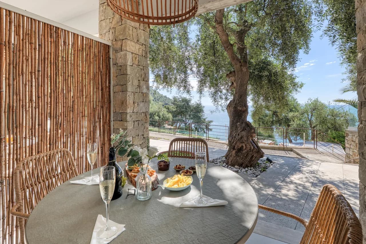 Elegant Coastal Vacation Home in Ventimiglia photo 3