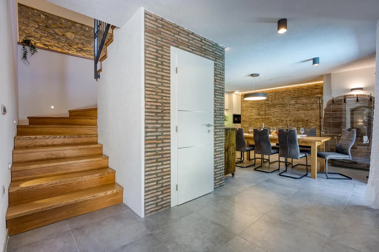 Stone Pool Villa in Brgudac photo 4