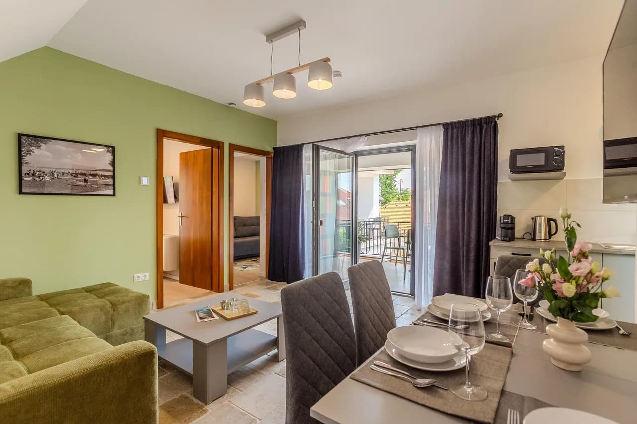 Charming Apartment Near Lake Balaton in Révfülöp photo 3