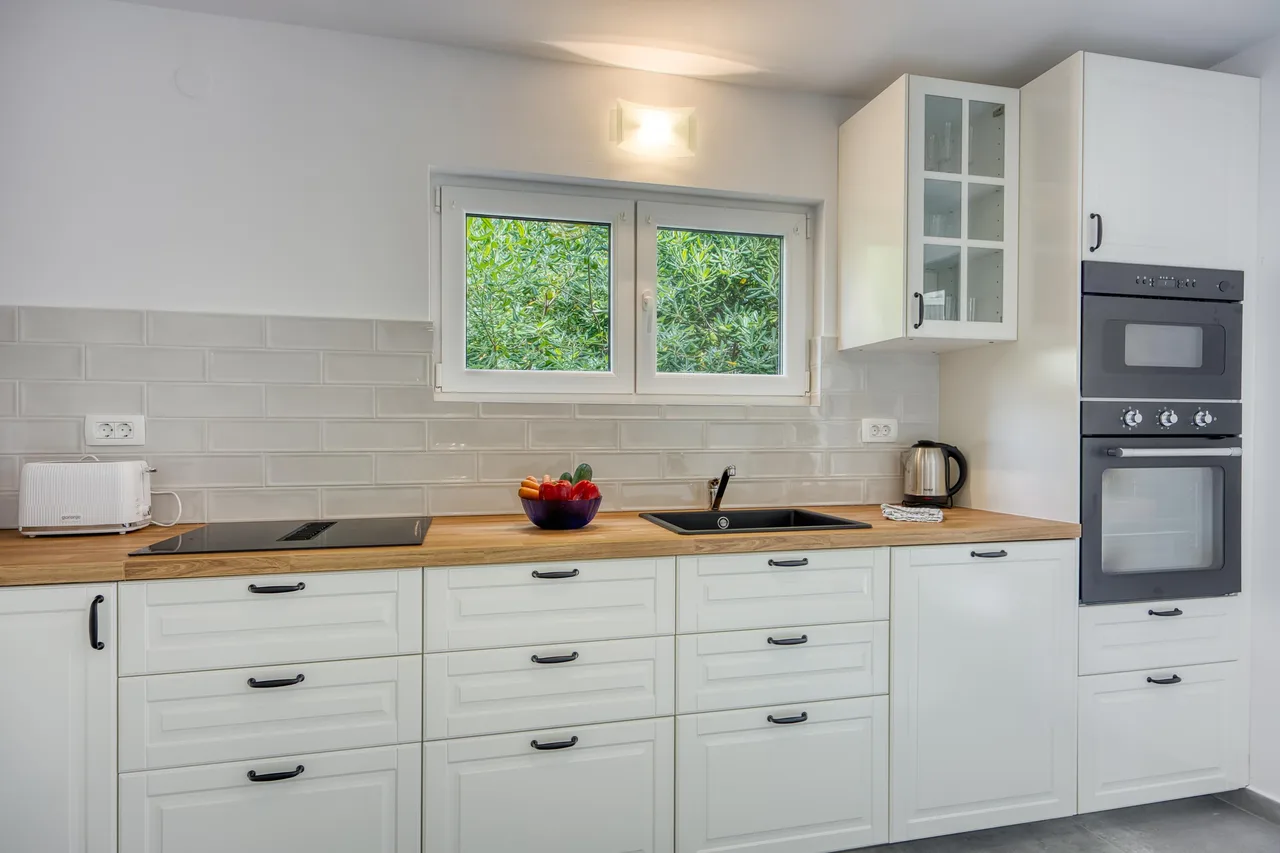Terrace Vacation Home in Nerezine, Cres, Croatia photo 5