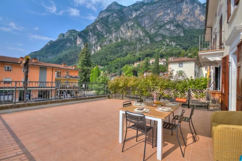 Boutique Terrace Apartment In The Center