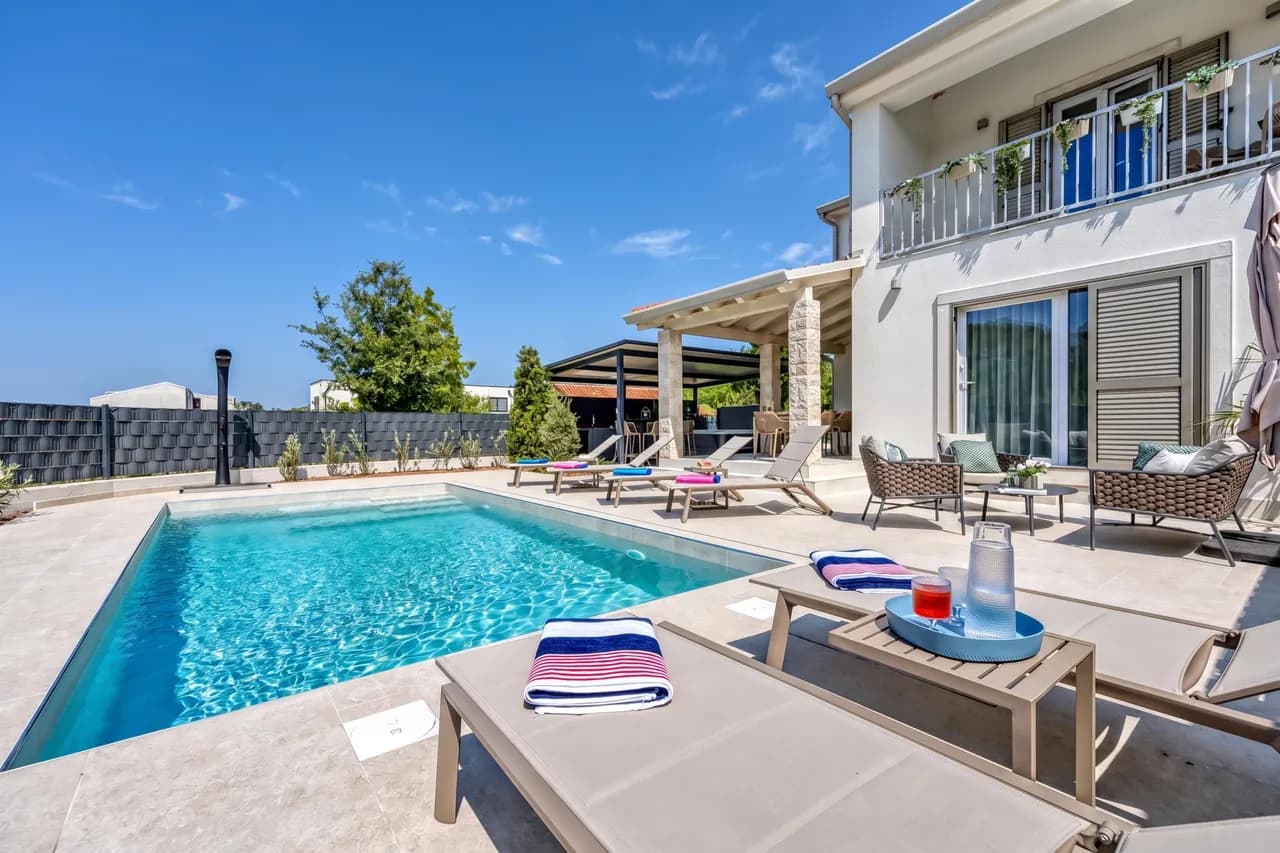 Villa Aria with heated Pool and Whirlpool photo 2