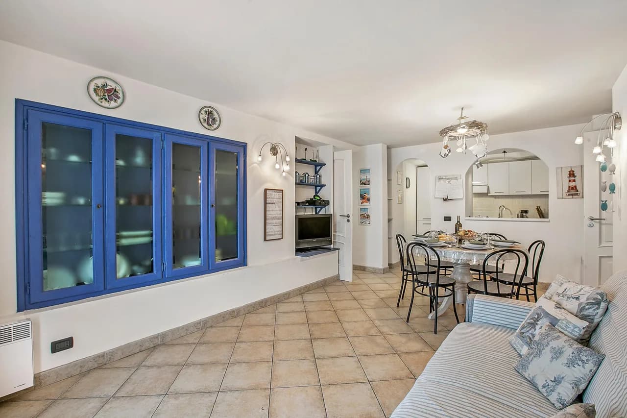 Sea Breeze Garavan Apt Villa New York photo 2