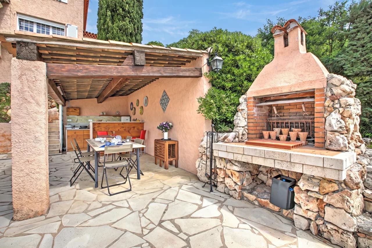 Sea View Villa with Swimming Pool in Provence Alpes Cote Dazur photo 2