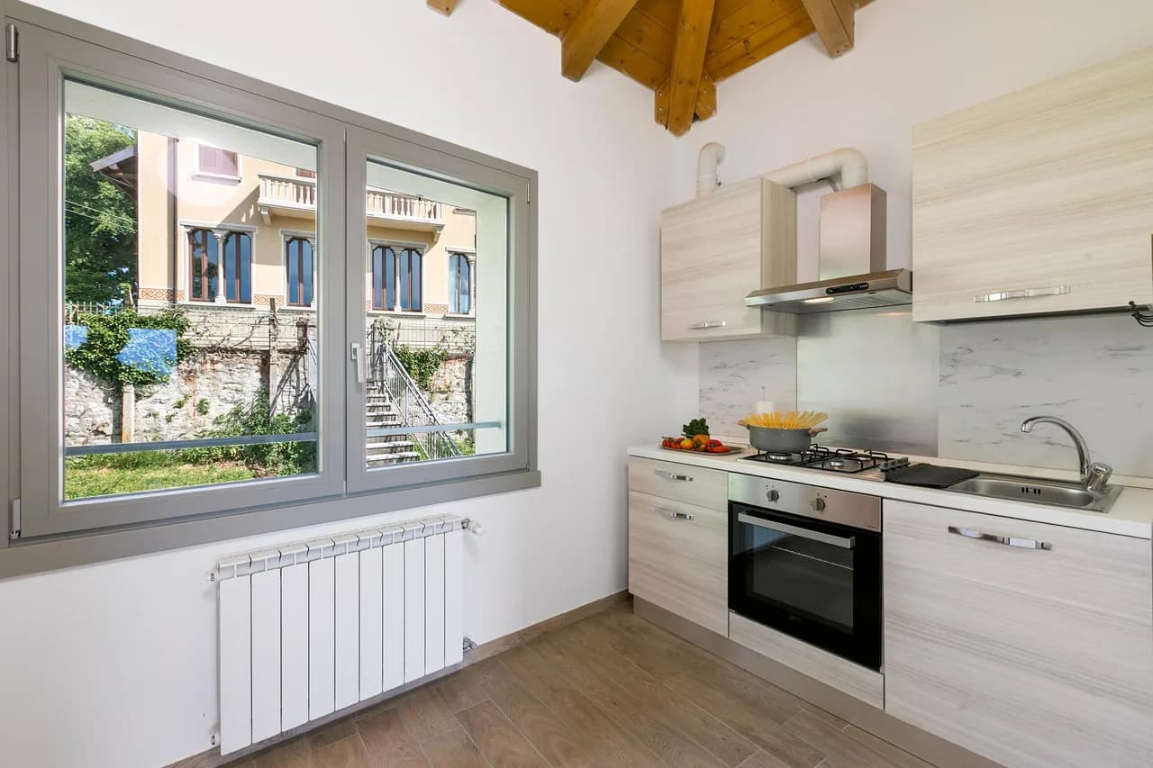 Viola Apartment Lake Maggiore Retreat w/ Private Garden & Parking photo 5
