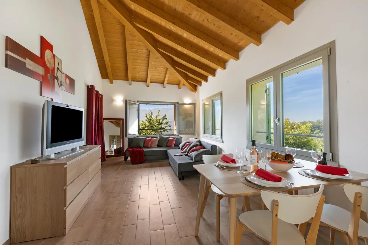 Valley-View Villa with Private Garden in Casalzuigno photo 3