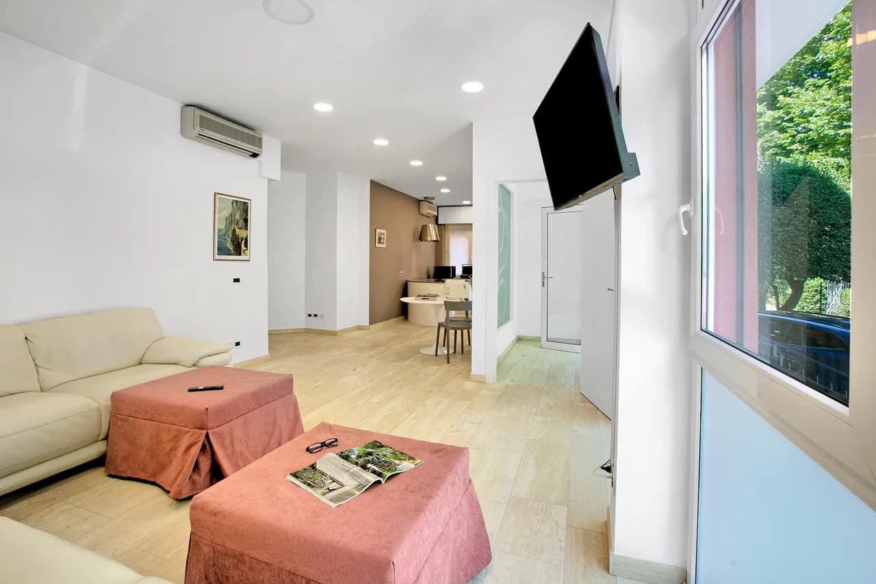 Lakeside Family Apartment in Riva del Garda photo 2
