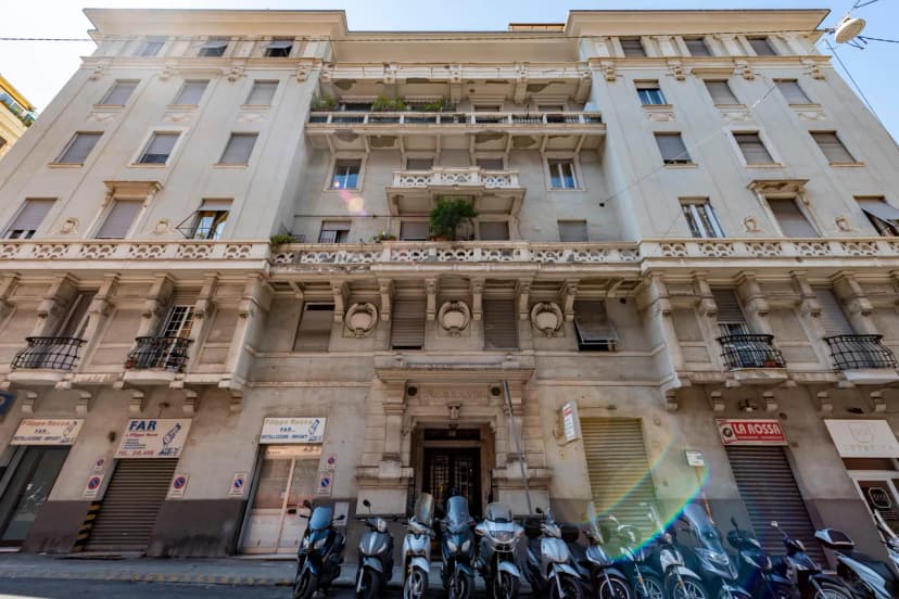 Lovely Apartment with Balcony Via Nizza