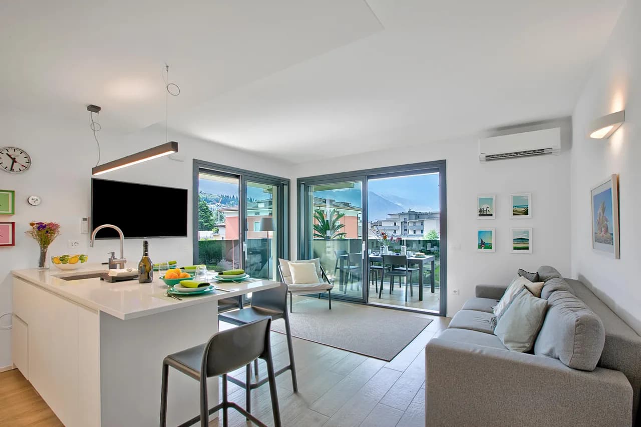 Tranquil Mountain-View Apartment in Riva del Garda photo 2