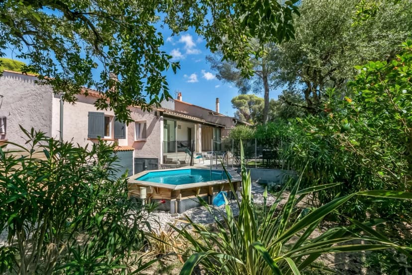 Villa Sunlight Escape St Raphael