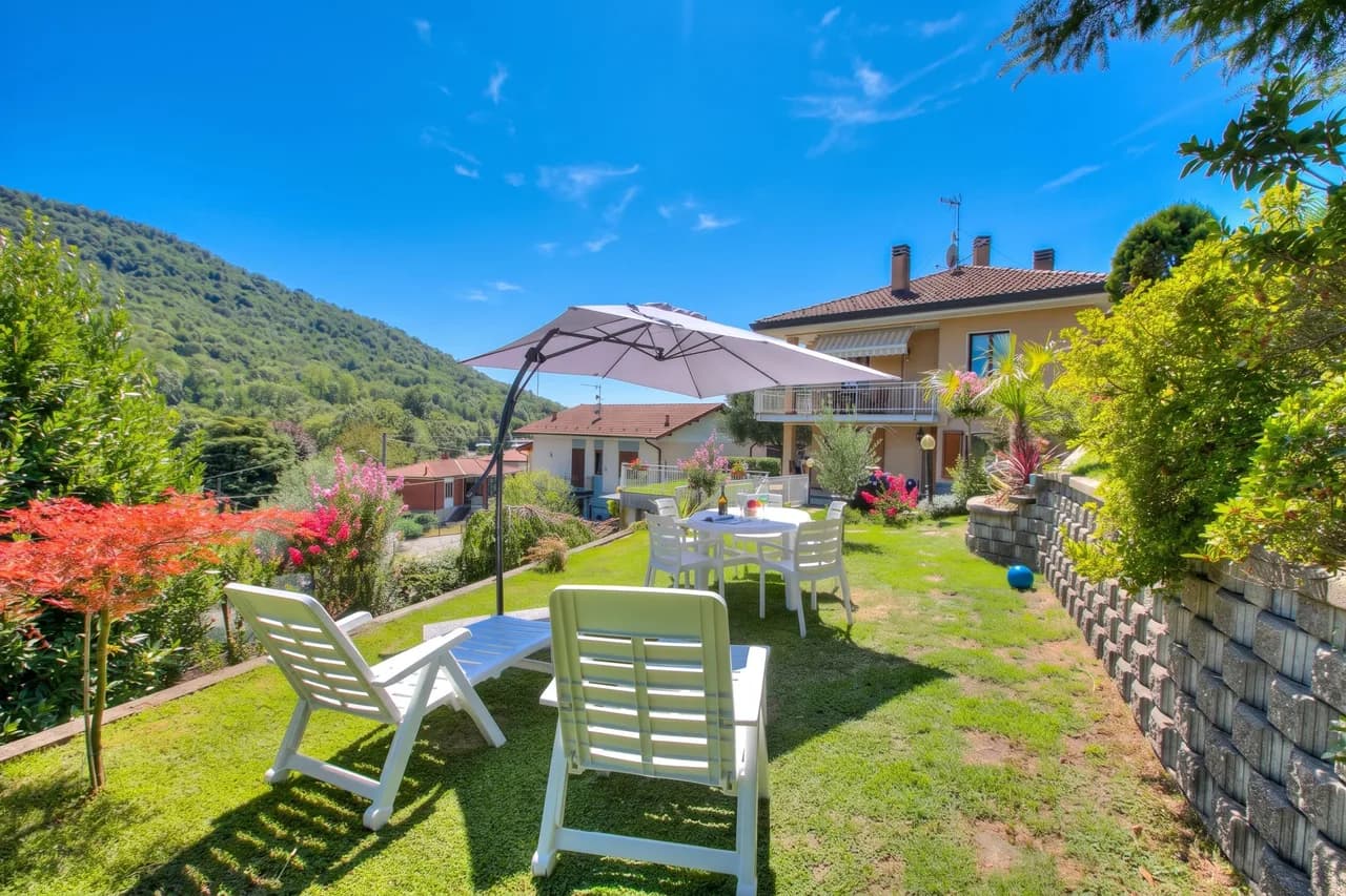 A Due Passi Dal Bosco: Hillside Apartment with Garden&BBQ photo 2