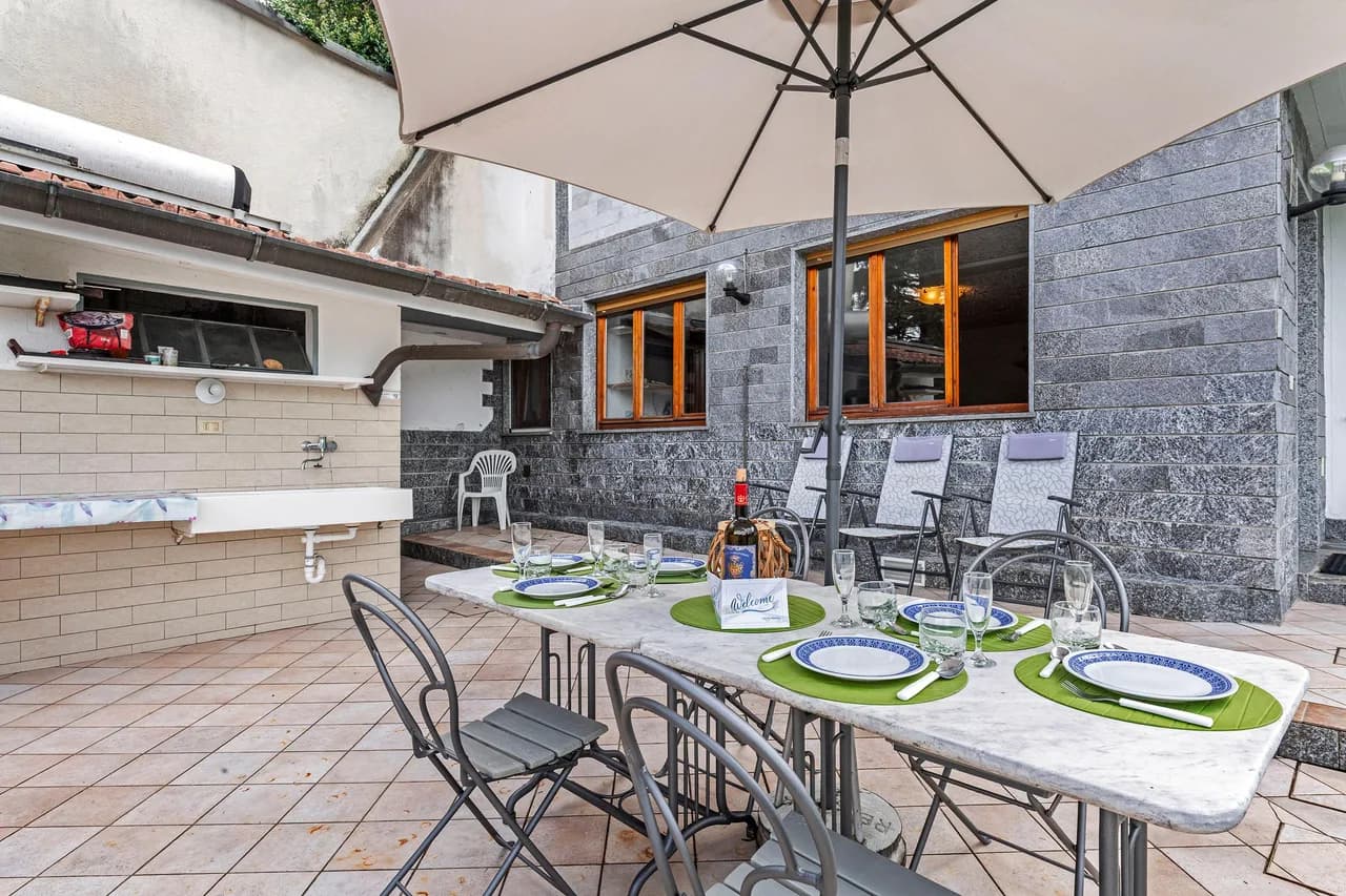 Lake View Garden Apartment in Porto Valtravaglia photo 3