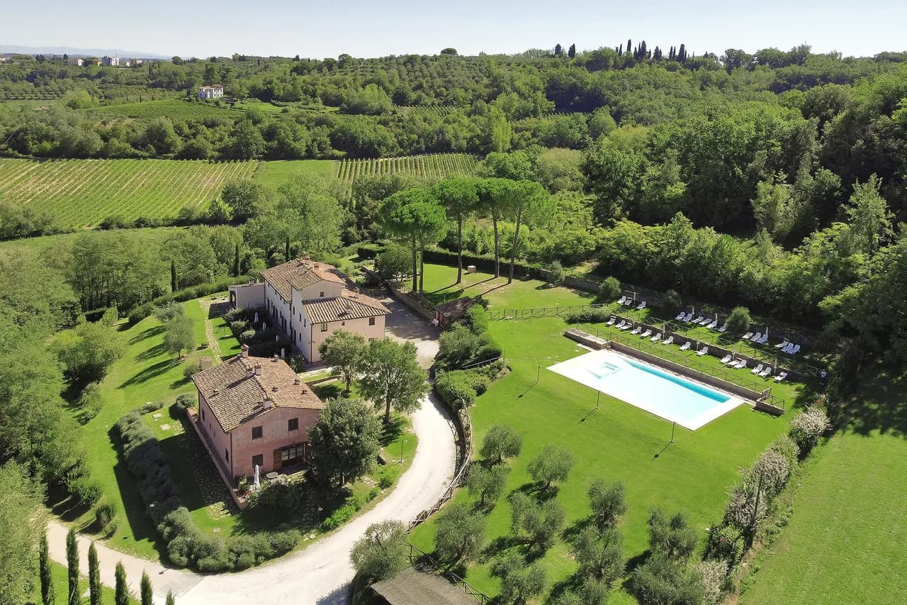 Spacious Family-Friendly Apartment in Castelfiorentino