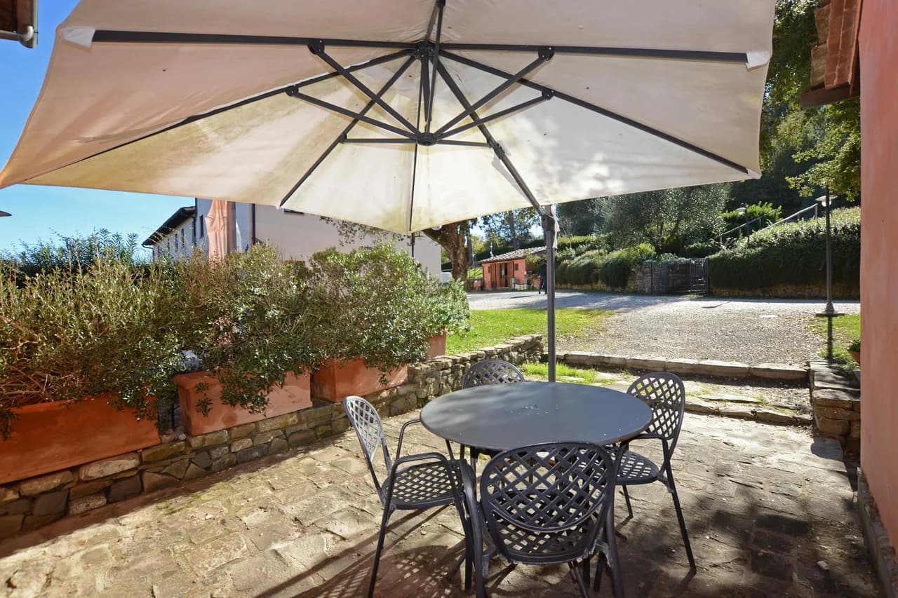 Spacious Family-Friendly Apartment in Castelfiorentino photo 2